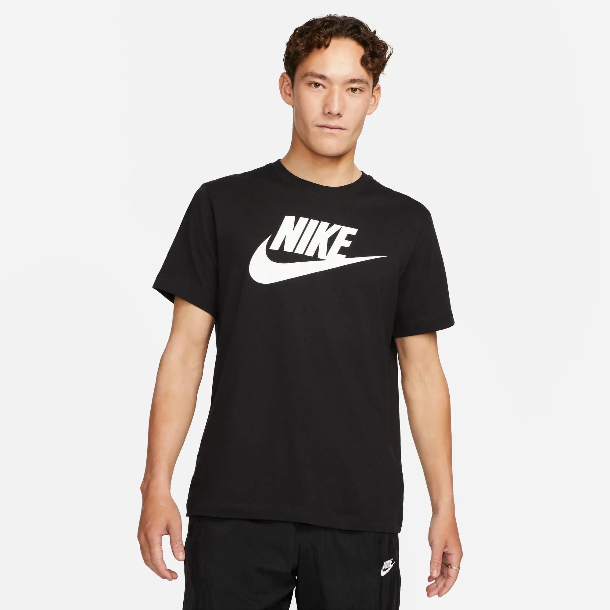 Nike Icon Futura Sportswear Maglietta Uomo - Nero/Bianco