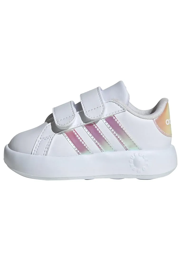 Adidas Grand Court 2.0 Bambino: Scarpe per piccoli campioni