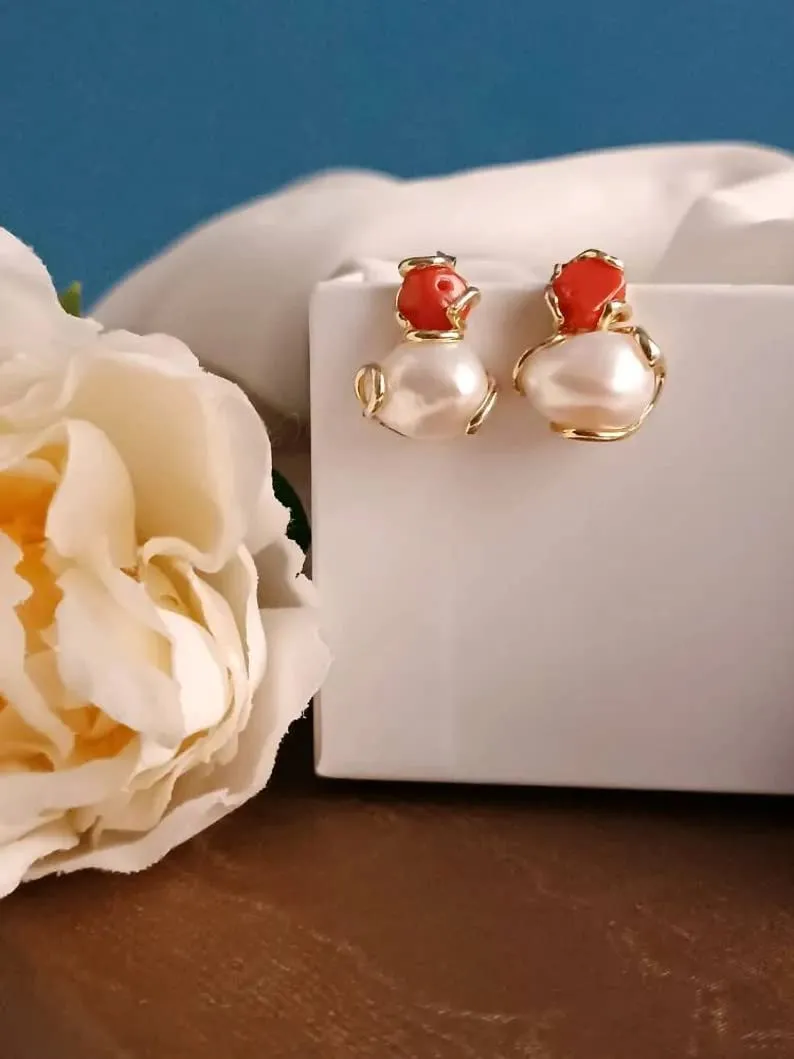 Orecchini Perla e Corallo in Argento Placcato Oro