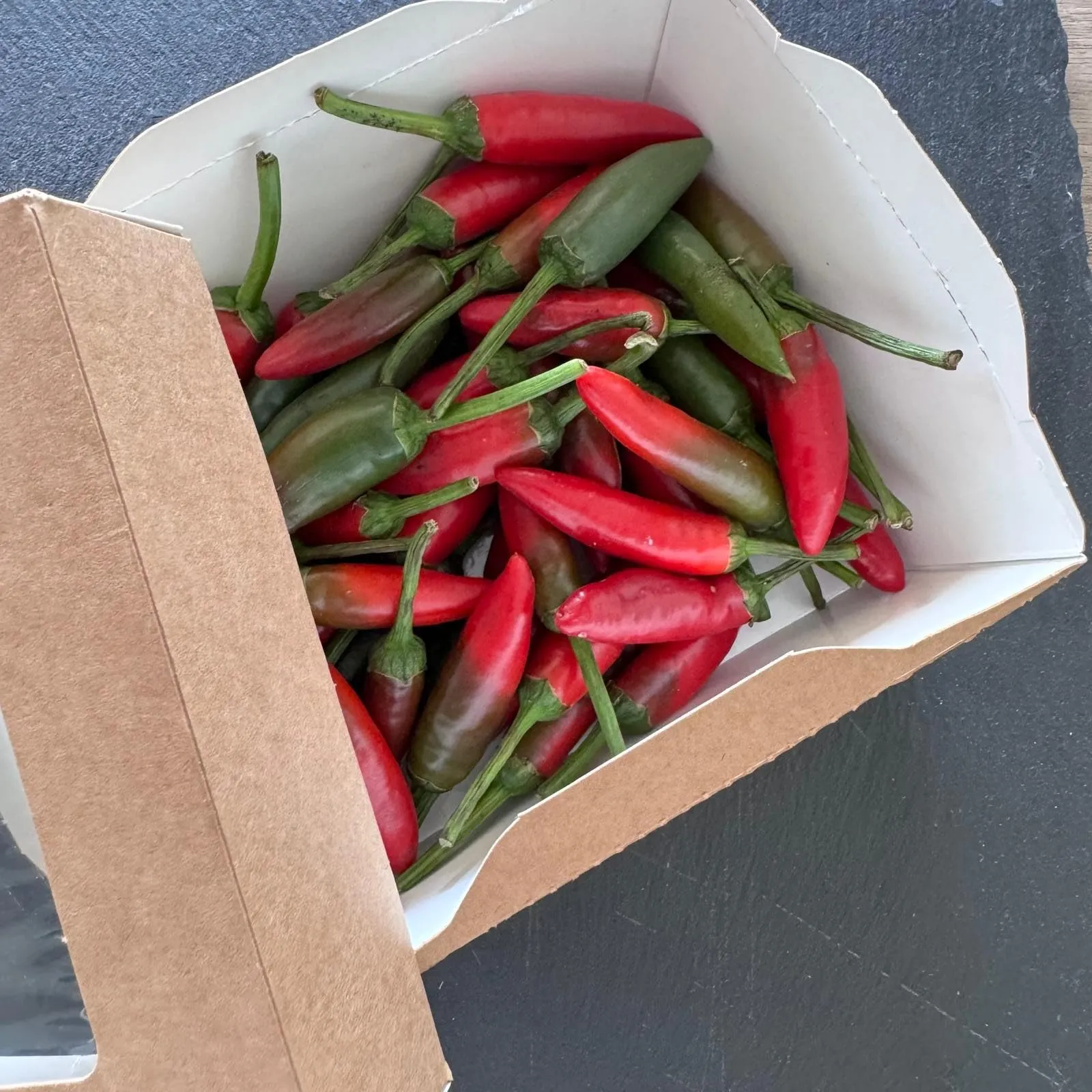 Peperoncino Piccante Fresco Calabrese Val D'Esaro