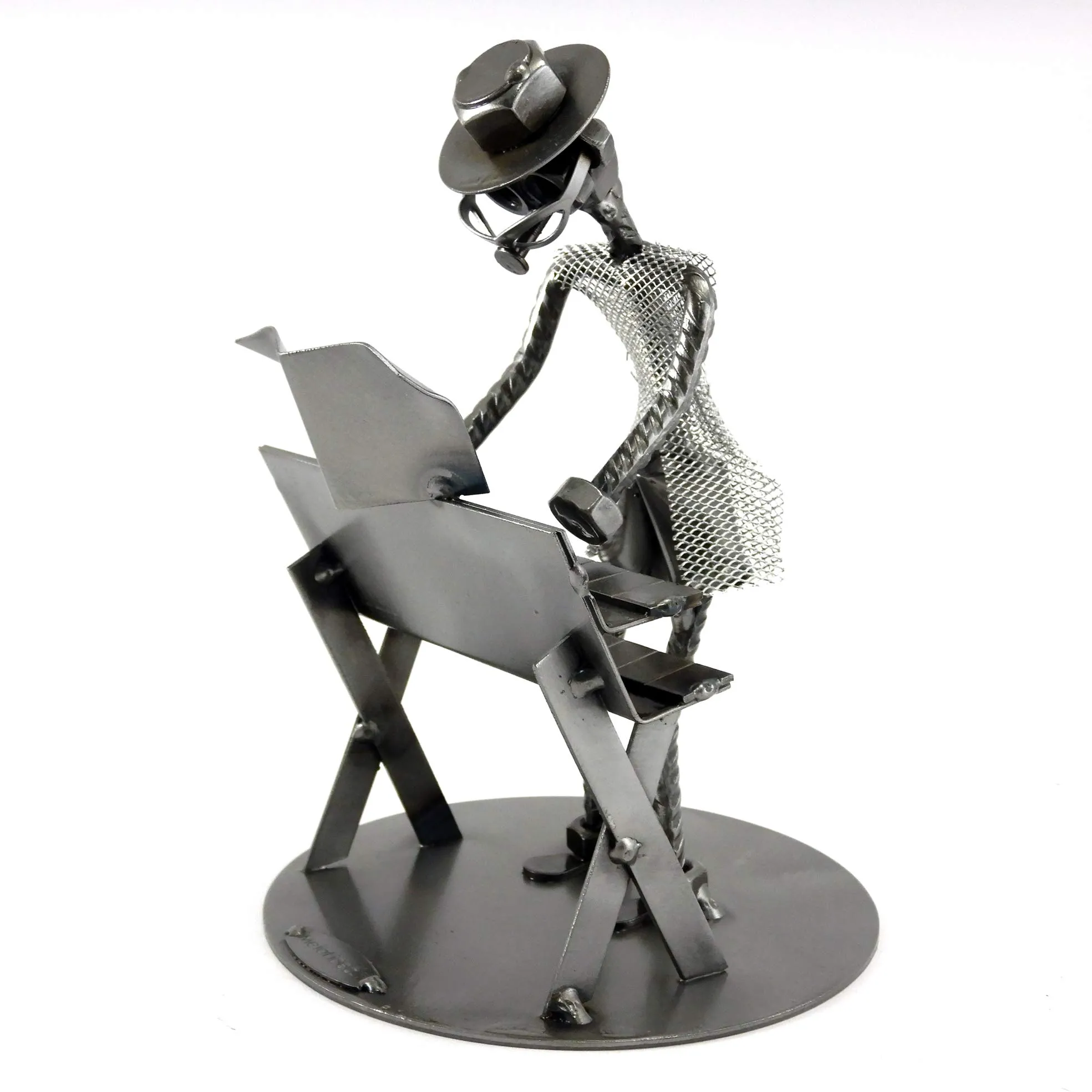 Tastierista in Metallo con Viti Bulloni Chiodi - Metal Idea - Idea Regalo Originale Artigianale