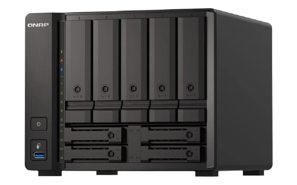 QNAP TS-h973AX-32G Server di Archiviazione