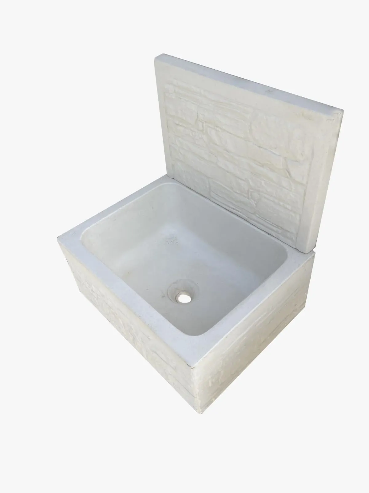 Lavandino Sospeso in Cemento e Polvere di Marmo Fanuli Manufatti