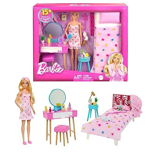Barbie - Set Camera da letto di Barbie, include una bambola in pigiama rosa e pantofole, un gattino, letto, specchiera e comodino, 20+ accessori a tema, giocattolo per bambini, 3+ anni, HPT55