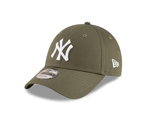New Era York Yankees 9Forty Adjustable Cap League Essentials Olive Med - One-Size