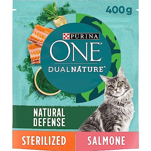 PURINA ONE Dualnature Natural Defense Crocchette per Gatti Adulti Sterilizzati con Salmone e Spirulina naturale 8 Sacchi da 400g
