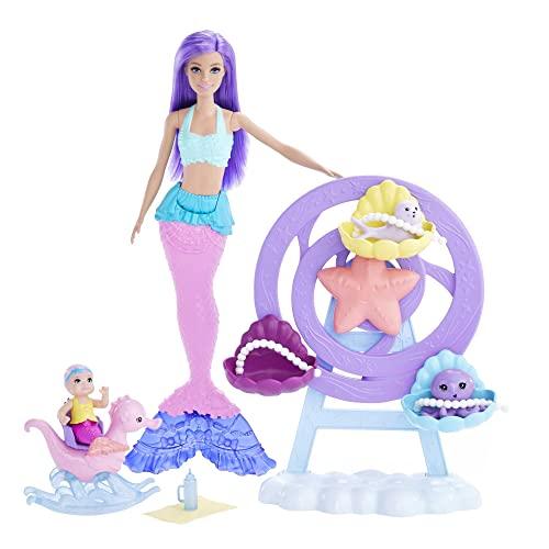 Barbie - Bambola Skipper Set Dreamtopia, playset con bambola Skipper, due agnellini, un passeggino a forma di carrozza e tanti altri accessori, Giocattolo per Bambini 3+ Anni, HLC29