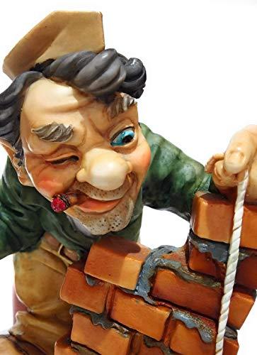 Caricatura del Muratore in Resina e Alabastro Dipinta a Mano