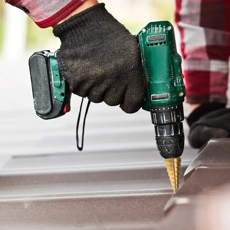 Set di 3 Punte a Gradino Rivestite in Titanio per Metallo