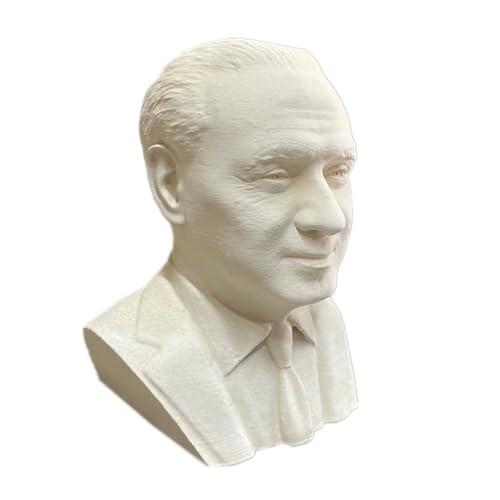 Busto di Silvio Berlusconi in cemento bianco e polvere di marmo
