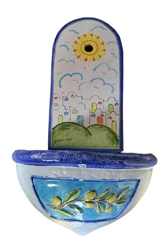 FONTANA A MURO IN CERAMICA DIPINTA A MANO (COMPOSTA DA 2 PEZZI: PANNELLO E VASCA); ALTEZZA CM. 56, LARGHEZZA CM. 37 MADE IN ITALY
